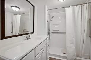 1914 Riggs Rd, South Park, PA 15129 - Photo 31