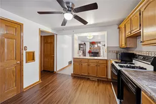 1914 Riggs Rd, South Park, PA 15129 - Photo 13