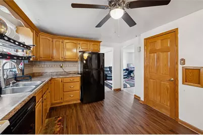 1914 Riggs Rd, South Park, PA 15129 - Photo 9