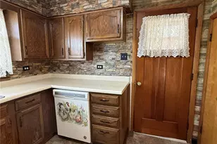 10 Darby Ave, Georges Township, PA 15436 - Photo 5