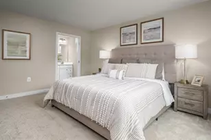 464 Clubhouse Dr, Rostraver, PA 15012 - Photo 11