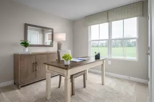 464 Clubhouse Dr, Rostraver, PA 15012 - Photo 13