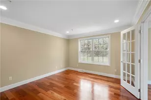 1109 Bayberry Dr, Canonsburg, PA 15317 - Photo 9