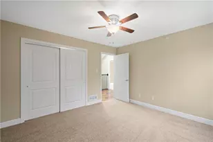 1109 Bayberry Dr, Canonsburg, PA 15317 - Photo 21