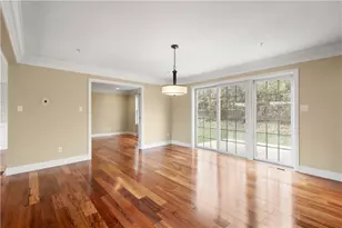 1109 Bayberry Dr, Canonsburg, PA 15317 - Photo 7