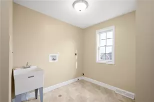 1109 Bayberry Dr, Canonsburg, PA 15317 - Photo 25