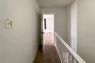 433 New York Ave, Rochester, PA 15074 - Photo 11