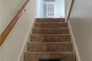 433 New York Ave, Rochester, PA 15074 - Photo 7