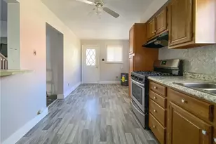 433 New York Ave, Rochester, PA 15074 - Photo 17