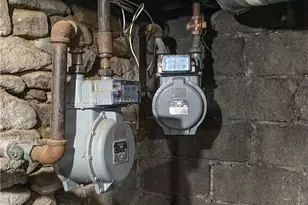 433 New York Ave, Rochester, PA 15074 - Photo 13