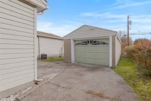 1006 Edgewood Rd, New Kensington, PA 15068 - Photo 37