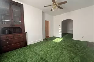 215 Cherry Ave, Houston, PA 15342 - Photo 17