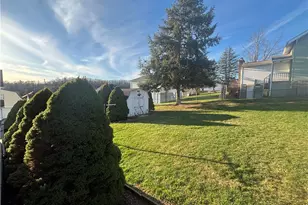 215 Cherry Ave, Houston, PA 15342 - Photo 5