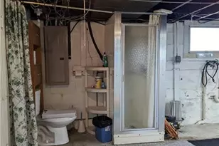 215 Cherry Ave, Houston, PA 15342 - Photo 29