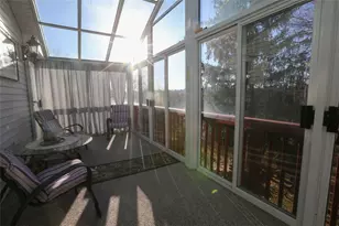 806 Kerry Hill Dr, Pittsburgh, PA 15234 - Photo 13