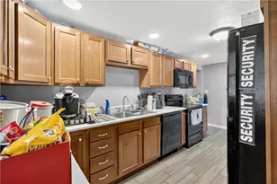 326 Narrows Rd, Connellsville, PA 15425 - Photo 13