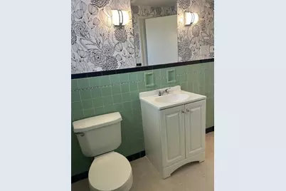 421 Robbins Station Rd, North Huntingdon, PA 15642 - Photo 17