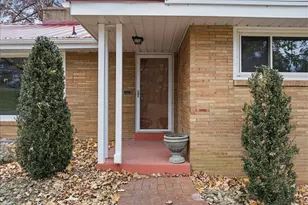 2218 Country Club Dr, Pittsburgh, PA 15241 - Photo 43