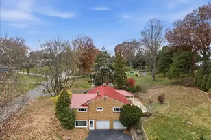 2218 Country Club Dr, Pittsburgh, PA 15241 - Photo 47