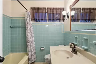 2218 Country Club Dr, Pittsburgh, PA 15241 - Photo 21