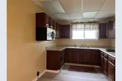 221 Leise Ln, Slippery Rock, PA 16117 - Photo 5