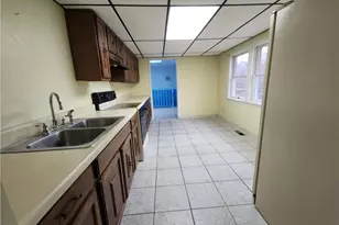 31 Wheatley Rd, Fallowfield, PA 15022 - Photo 5