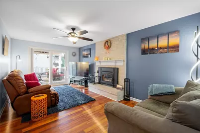 1124 Tidewood Dr, Bethel Park, PA 15102 - Photo 17