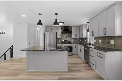 32 Green Oak Drive, Kennedy Township, PA 15108 - Photo 9