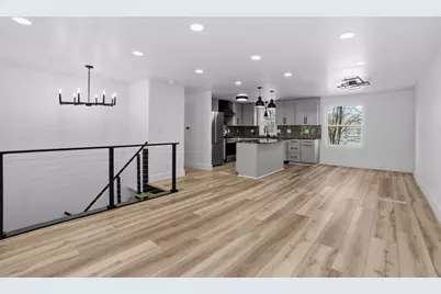 32 Green Oak Drive, Kennedy Township, PA 15108 - Photo 5