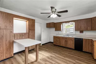 1300 Main St, Bentleyville, PA 15314 - Photo 13