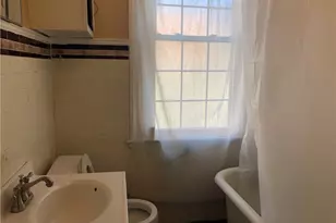 18 Maytide St, Pittsburgh, PA 15227 - Photo 11