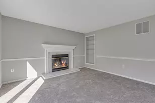 801 Lexington Dr, Hopewell Township, PA 15001 - Photo 13