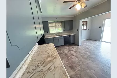 610 2nd Ave, Sutersville, PA 15083 - Photo 17