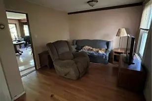 360 Lakewood Gardens Rd, Hickory Township, PA 16105 - Photo 5