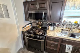 105 Eagle Pointe Ests, New Eagle, PA 15067 - Photo 9