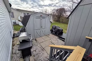 105 Eagle Pointe Ests, New Eagle, PA 15067 - Photo 33