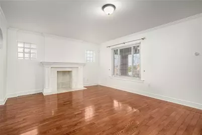 4314 Winterburn Ave, Pittsburgh, PA 15207 - Photo 9