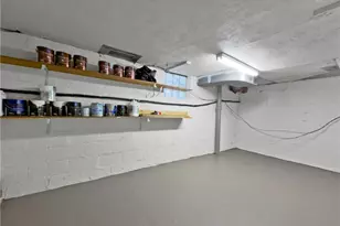 4314 Winterburn Ave, Pittsburgh, PA 15207 - Photo 29