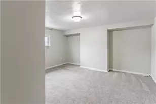 34 Sharon St, Pittsburgh, PA 15210 - Photo 21