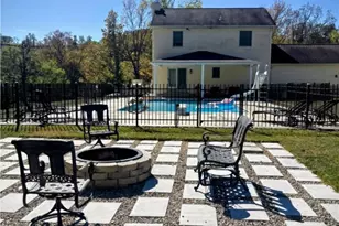 241 Lyons Rd, Donegal, PA 15323 - Photo 37