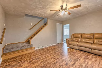 329 Price Street, Hempfield Township, PA 15619 - Photo 11