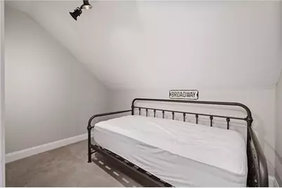 17 Carolina Ave, Oakmont, PA 15139 - Photo 33