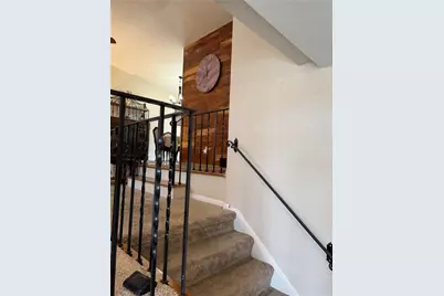 365 Cypress Hill Dr, Pittsburgh, PA 15235 - Photo 5