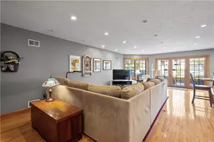 315 Thorn St, Sewickley, PA 15143 - Photo 13