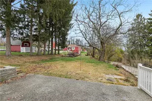 1704 Clairton Rd, West Mifflin, PA 15122 - Photo 35