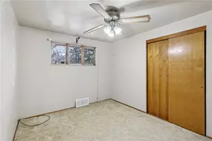 1704 Clairton Rd, West Mifflin, PA 15122 - Photo 17