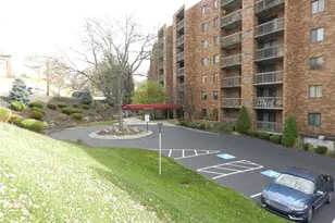 1500 Cochran Rd, Scott Township, PA 15243 - Photo 39