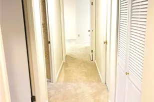 1500 Cochran Rd, Scott Township, PA 15243 - Photo 15