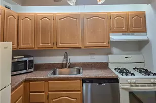 1160 Bower Hill Rd, Pittsburgh, PA 15243 - Photo 13