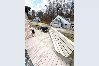 311 Amblewood Cir, Hempfield Township, PA 15601 - Photo 25